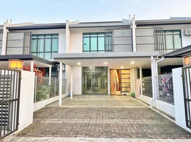 BANDAR SERI ALAM 2 STOREY TERRACE HOUSE - For Sale 1
