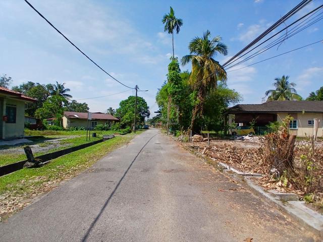 Tanah Lot Kediaman Pokok Assam, Taiping Perak 2