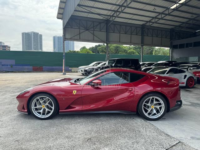 2021 Ferrari 812 6.5 SUPERFAST CARBON PASS DISPLAY - 5
