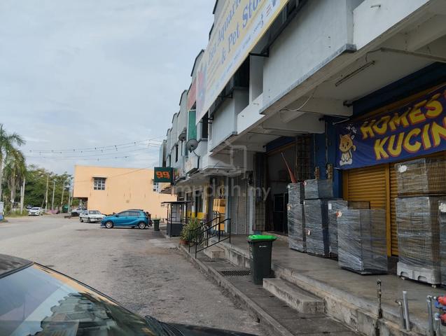 Pokok Sena shop lot for rent 1