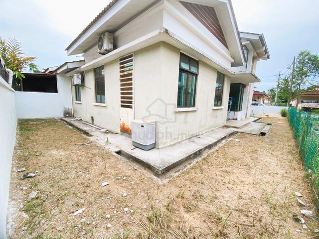 Rumah Cantik dan Tanah Luas Semi-D Balok Perdana, Kuantan 4
