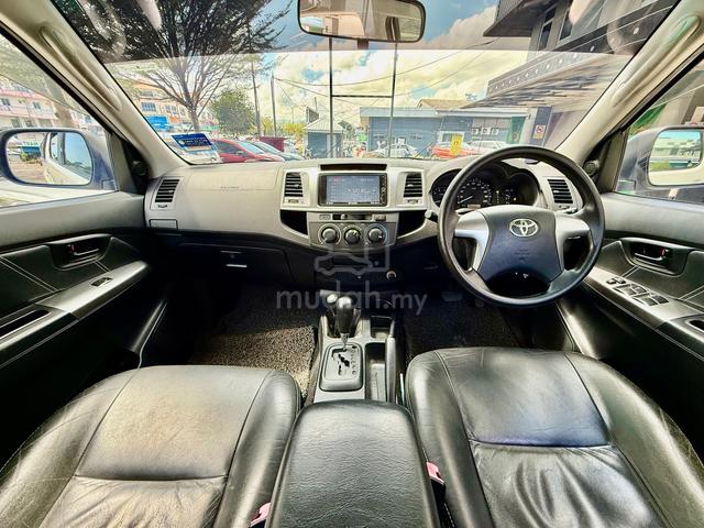 2015 Toyota HILUX 2.5 G TRD SPORTIVO (A) - 3