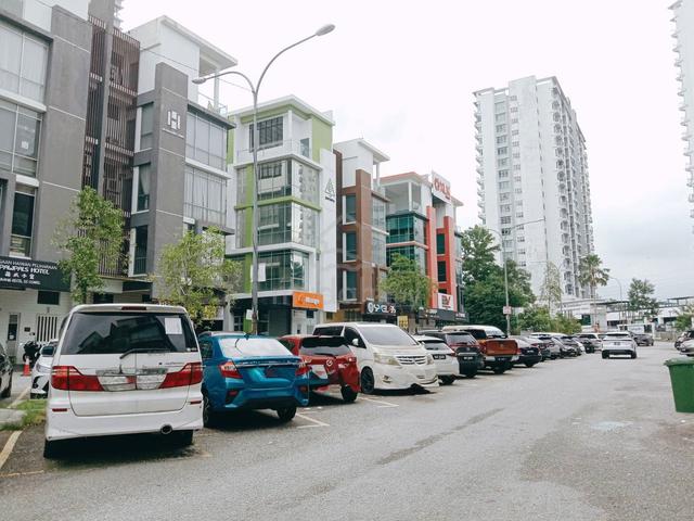 Office With Lift Equine Business Park Seri Kembangan 1