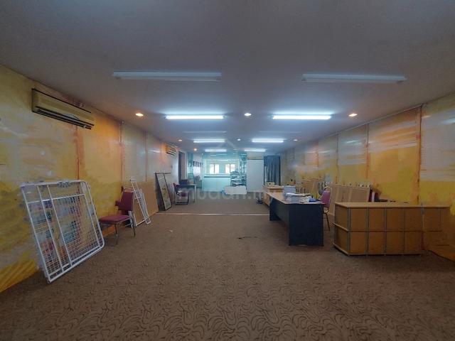Prime Location Double Storey Shoplot @ Persiaran Greenhill, Ipoh Perak 5