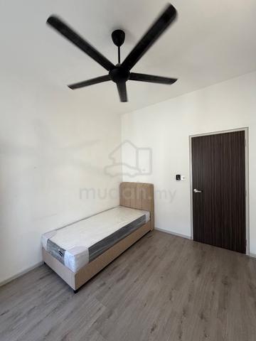 Bilik Sewa Lelaki in Dayana Nilai Impian near Toll Nilai KLIA (Single) 1