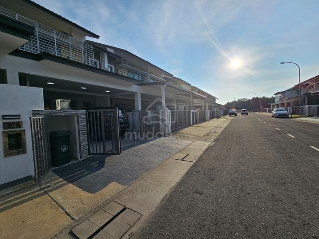 Taman Bukit Sepanggar for RENT | 4 bedrooms Sepanggar Jalan UMS 1