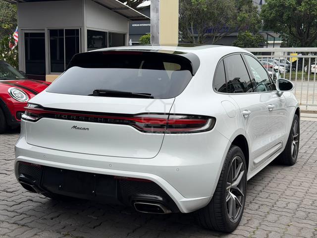 2023 Porsche MACAN 2.0 FULL SPEC / PANORAMIC ROOF - 2