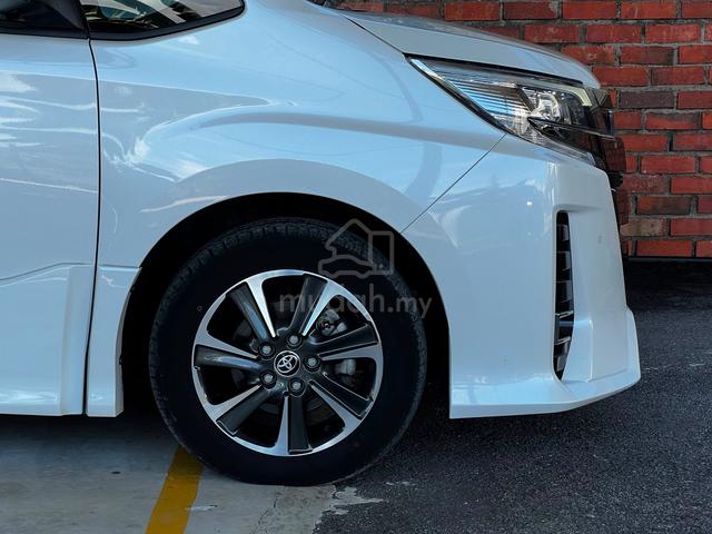 TOYOTA NOAH WXB3 2.0 (A) Full spec.Mileage27K.4.5 - 3