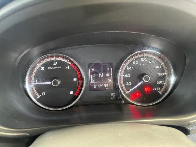 2019 Mitsubishi TRITON 2.4 VGT 4x4 HS NO OFF ROAD - 4