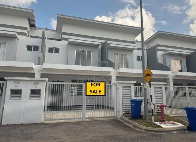 SERENITA TAMAN SRI PENAWAR, BANDAR PENAWAR - Jalan Seroja / NON BUMI 1