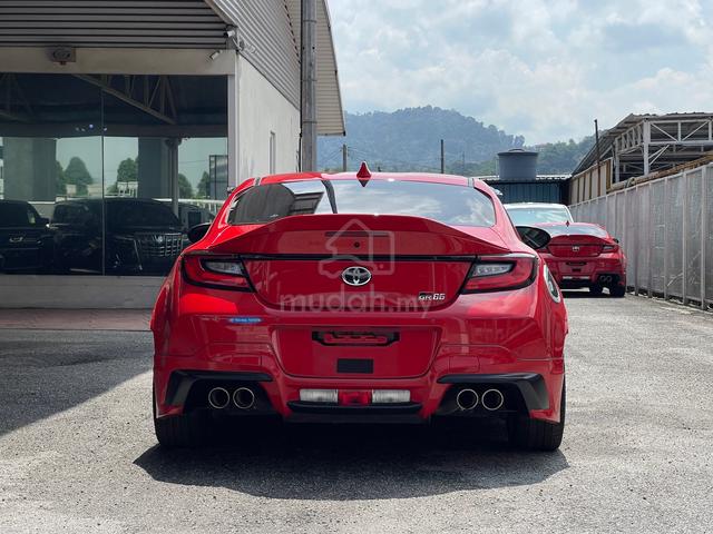 GR BODYKIT / EXHAUST 2022 Toyota GR86 2.4 RZ (A) - 4