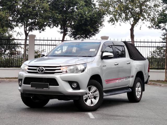 -2017 Toyota HILUX 2.4 G (A) 4x4 TipTop Condition - 1