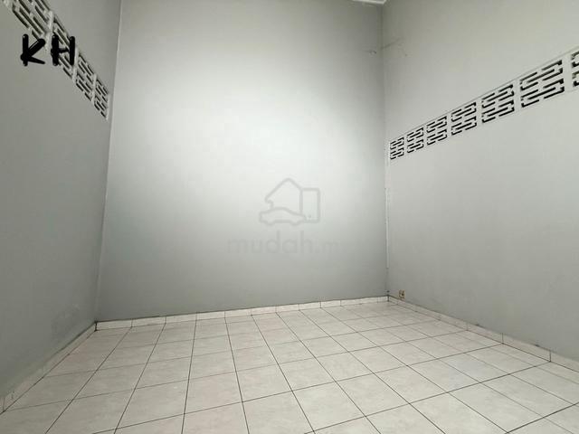 [BELOW MARKET!] 1 sty 20x70 4r2b! Taman Eng Ann Berkeley FULL LOAN! 5
