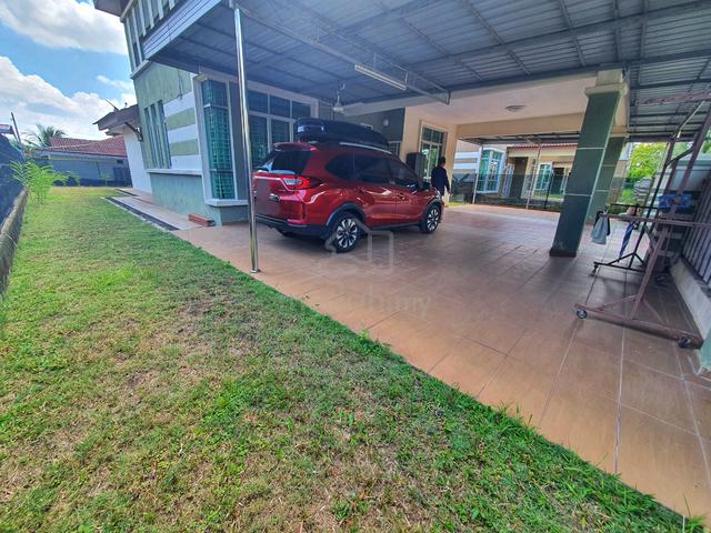 (Depan Surau & Open Facing) Banglo 1 Tingkat Krubong Melaka 2