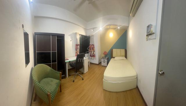 Near LRT Tmn Paramount - (male room) Park 51 Residency 1