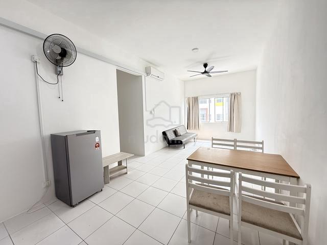 Residensi Acacia 1