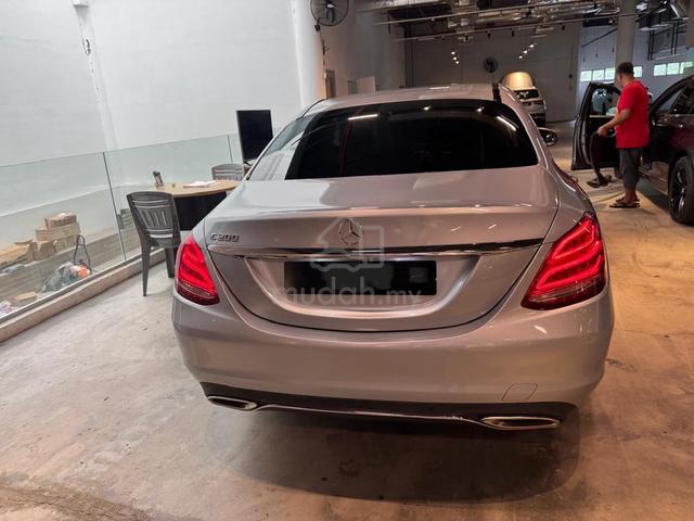 2017 Mercedes Benz C200 2.0 AVANTGARDE (A) - 4