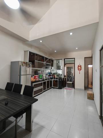 Taman Impian Emas / 1.5 Storey / Renovated / Good Condition / Skudai 1