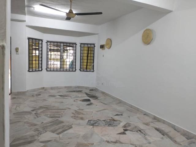 Kerteh Rumah 2 Tingkat utk Disewa 1