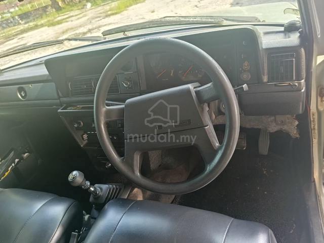 Volvo 240 2.0 GL (M) - 3