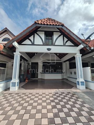 Pelangi indah facing garden unit , good condition for rent ,Ulu Tiram 1