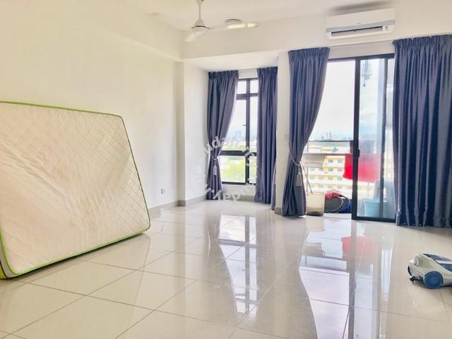 Strategic Location 447sf Utropolis Glenmarie Shah Alam Freehold Apartment Condominium For Sale In Shah Alam Selangor