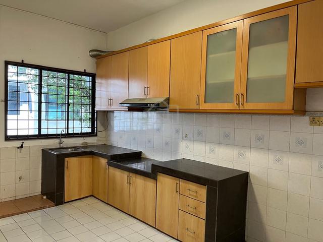 2 Sty Terrace House 4R3B Taman Bayu Perdana Klang 1