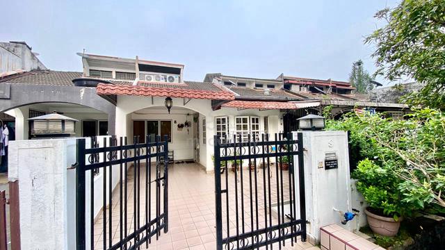 Single Storey Terrace Renovated Pandan Jaya - Near School 1