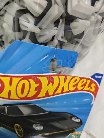 Carousel Image
