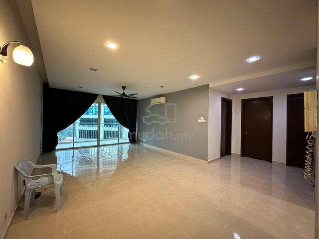 Riana Green East 1
