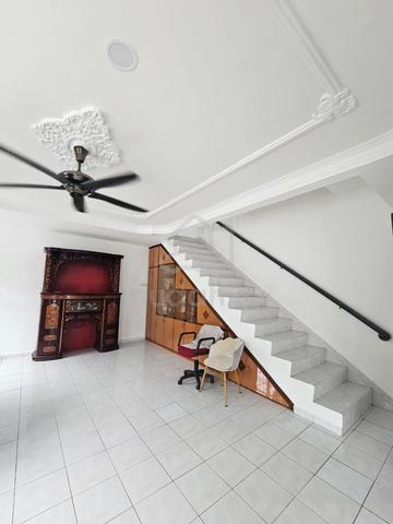 Taman Bukit Indah,Jalan Indah 1 ,End Lot for Rent 1