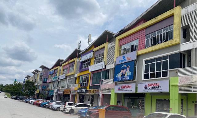 Ground Flr Shop 22x75 Seksyen 7 Pusat Komersial Shah Alam 1