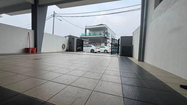 Simpang Harmony Fully Extended Balcony Awning Double Storey For Sale 1