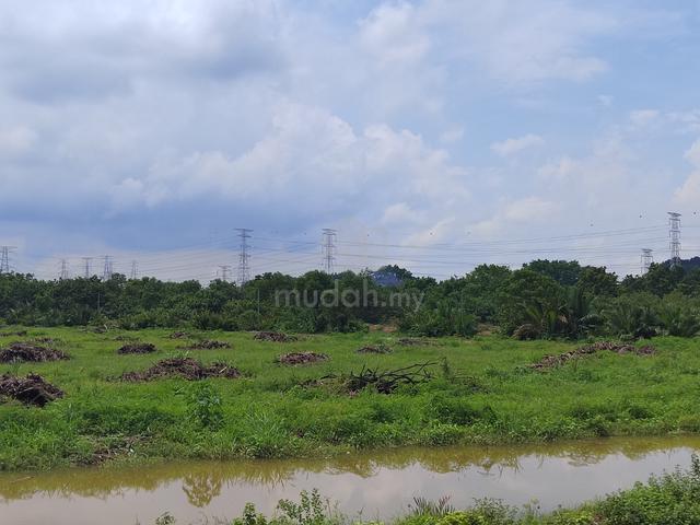 34 acres Flat Commercial land for rent at Lukut, Port Dickson 1