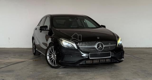 2017 Mercedes Benz A-CLASS 1.6 200 F*LOAN - 1