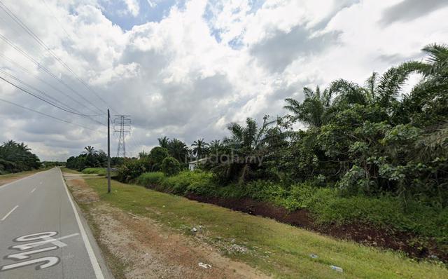 Pontian Sungai Karang 5.77 acre Beside Main Road Potential Industrial 1