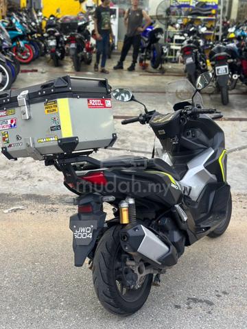 Carousel Image