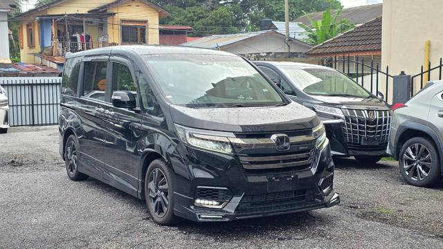 2021 Honda Stepwagon 1.5 Spada Cool Sprint Mugen - 1