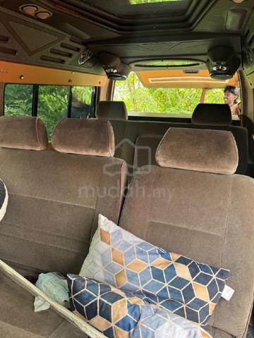 2011 Toyota HIACE 2.5 KDH202R FACELIFT (M) - 5