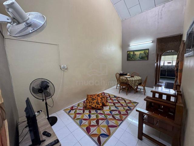Batu Pahat, Taman Bilal, Jalan Bilal, Single storey terrace house 3