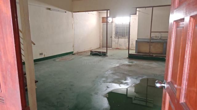 Cheng Utama, Shop lot for Rent 1