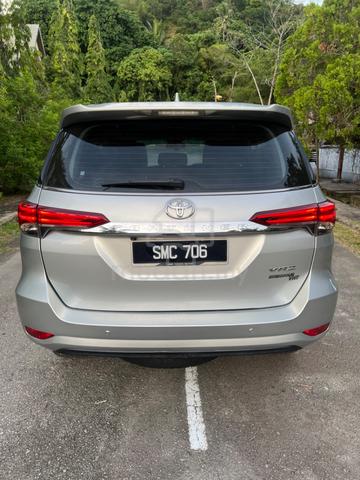 2020 Toyota FORTUNER VRZ 4X4 2.4L (A) - 4