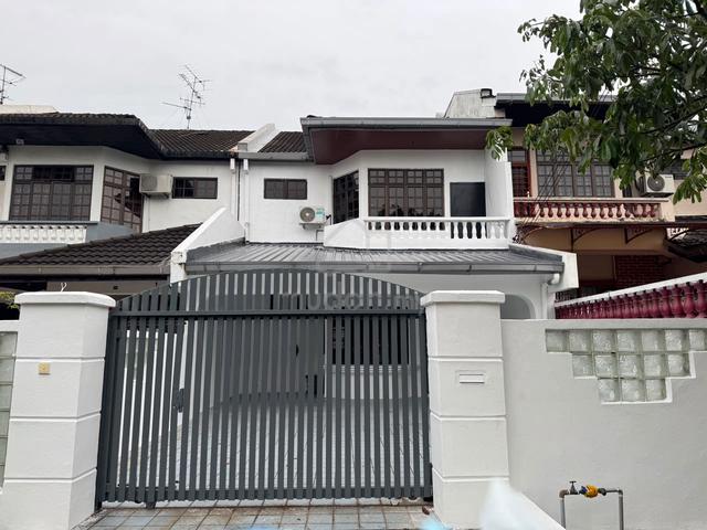 Taman Daya Double Storey|Renovation Unit|Low Deposit|Mount Austin 1