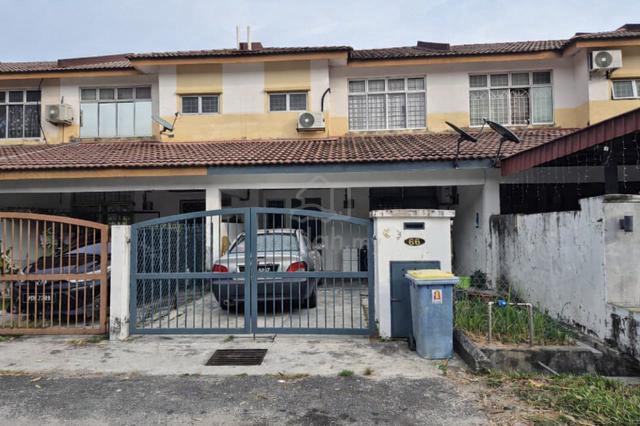 Double Storey Terrace House Bandar Saujana Putra SP4 1
