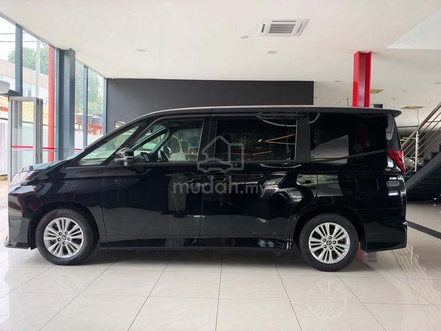 2022 Toyota NOAH 2.0 SG MZRA90W (A) - 2