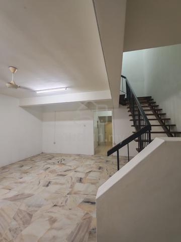 2 Sty house Bandar Mahkota Cheras, Basic Unit, Vacant Now 1