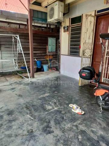 Double storey townhouse for sale 4