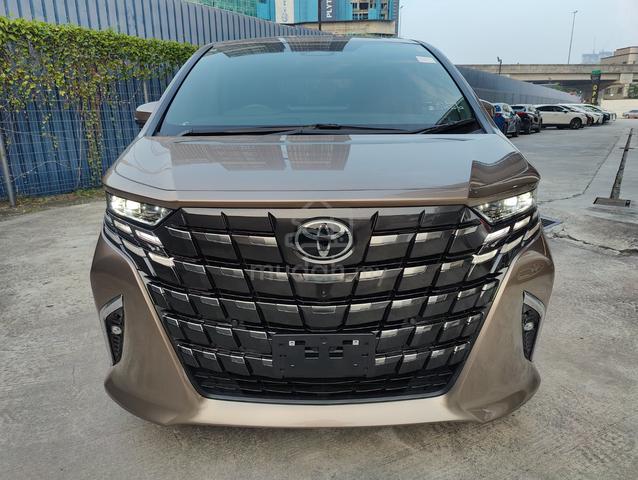 GOLD 2024 Toyota ALPHARD 2.5 Z SIDE STEP OFFER - 3