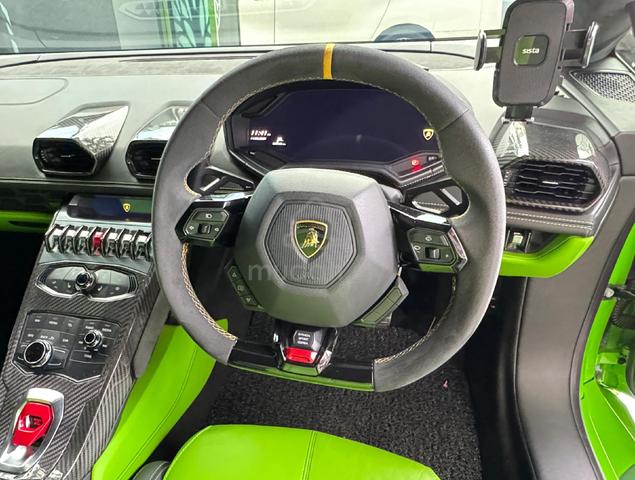 2016 Lamborghini HURACAN 5.2 LP 610-4 (A) - 5