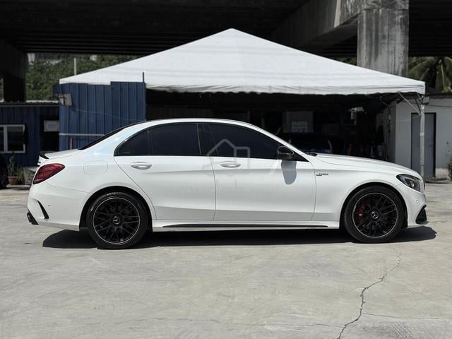 Mercedes Benz C200 2.0 AMG CAR KING 1 OWNER W205! - 3